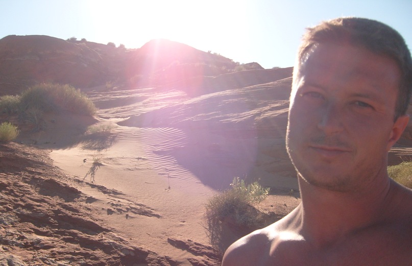 Joshua Lowe фотография #10