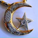 Мустафа Сандалович фотография #26 (источник - https://vk.com/id156169597)