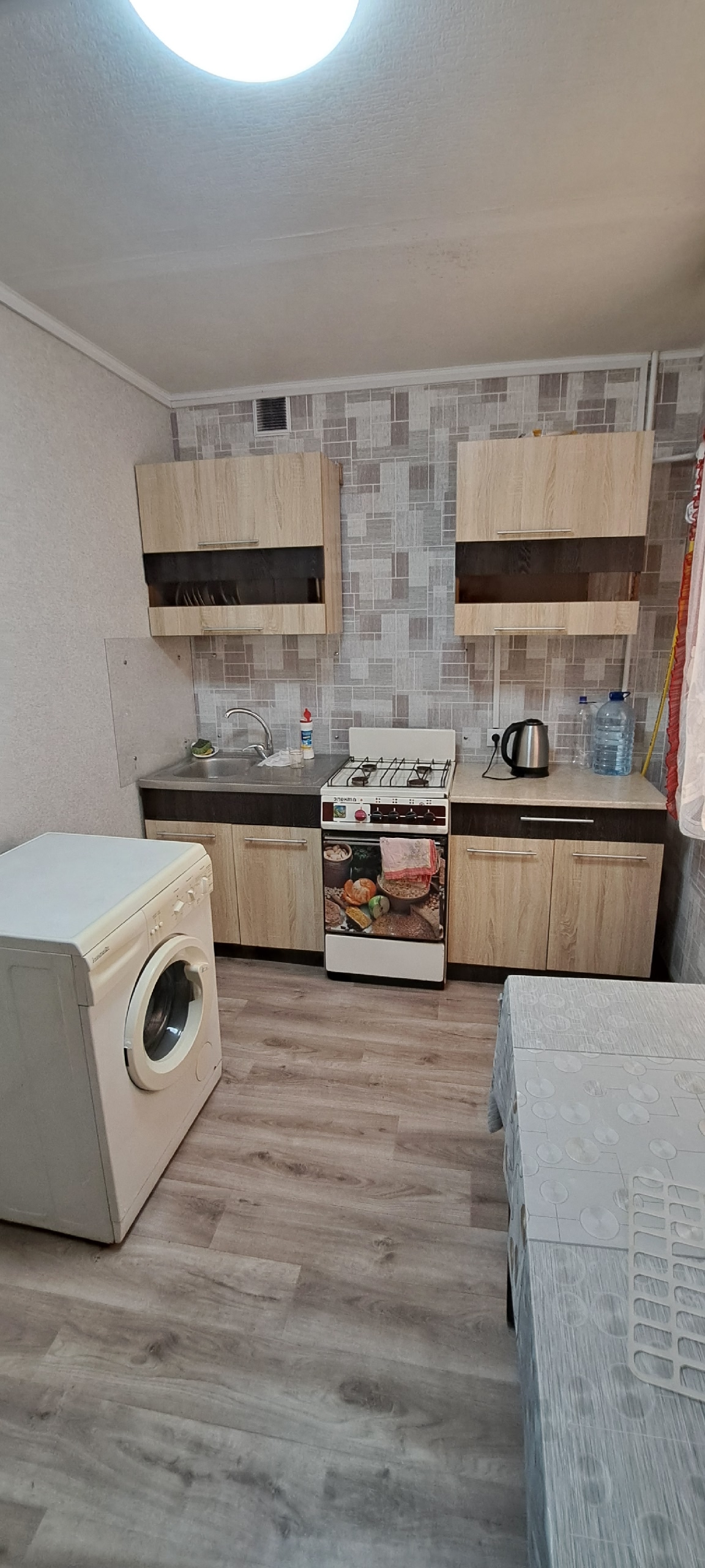 СДАМ 1КВАРТИРУ УЛ ЛИНЕВА 99 25000Р. +7 959 1599062